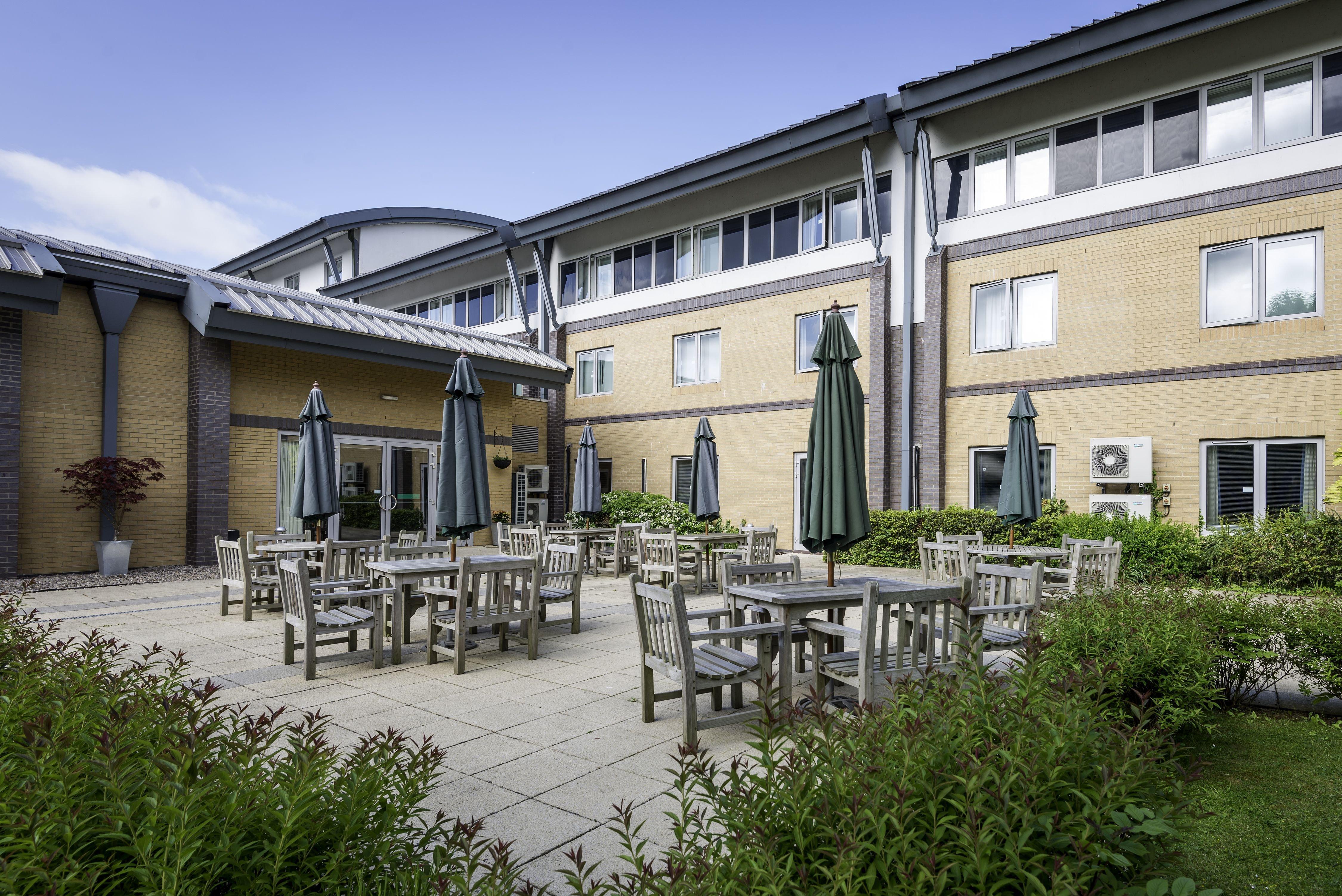 Holiday Inn Oxford By Ihg Buitenkant foto