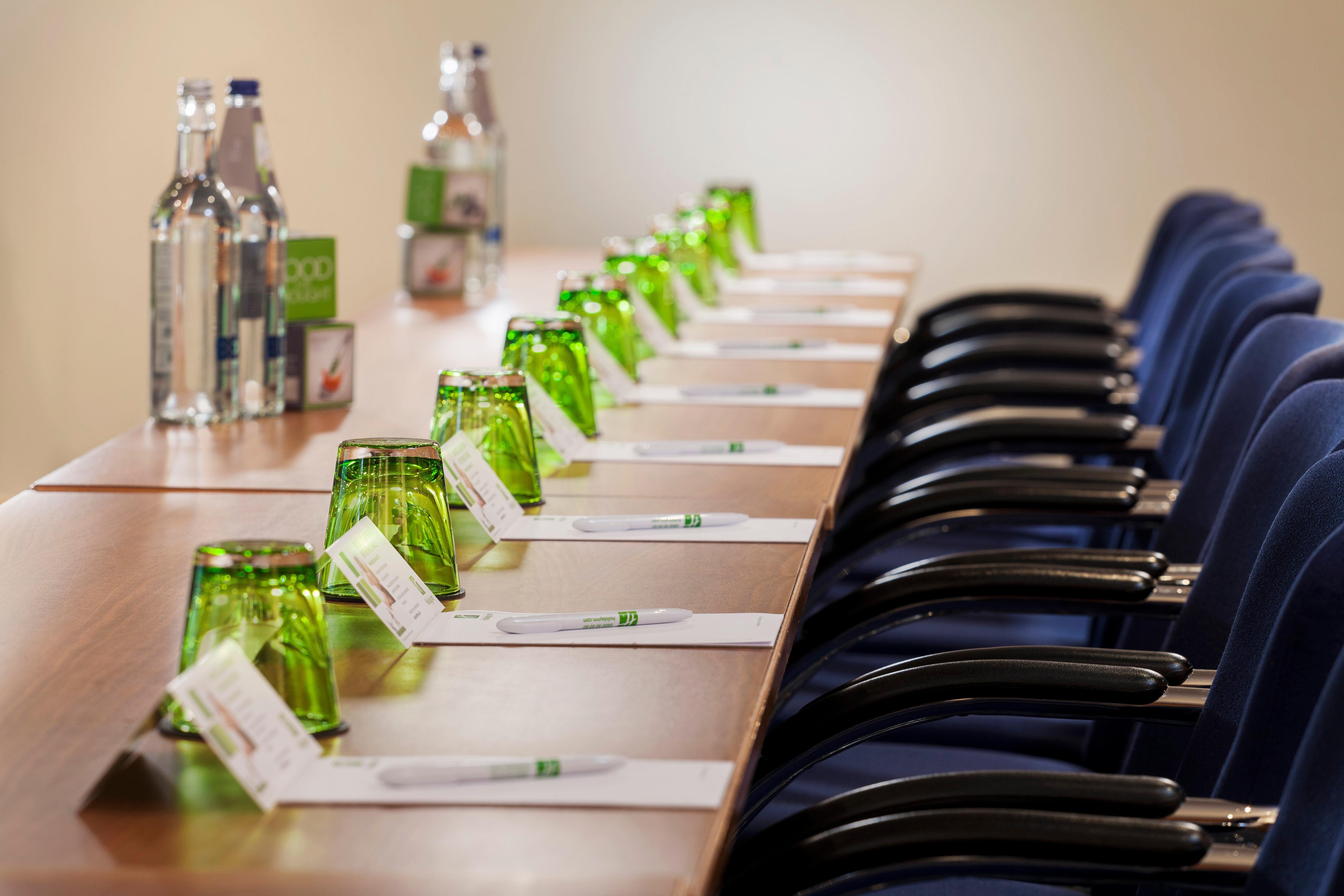 Holiday Inn Oxford By Ihg Buitenkant foto