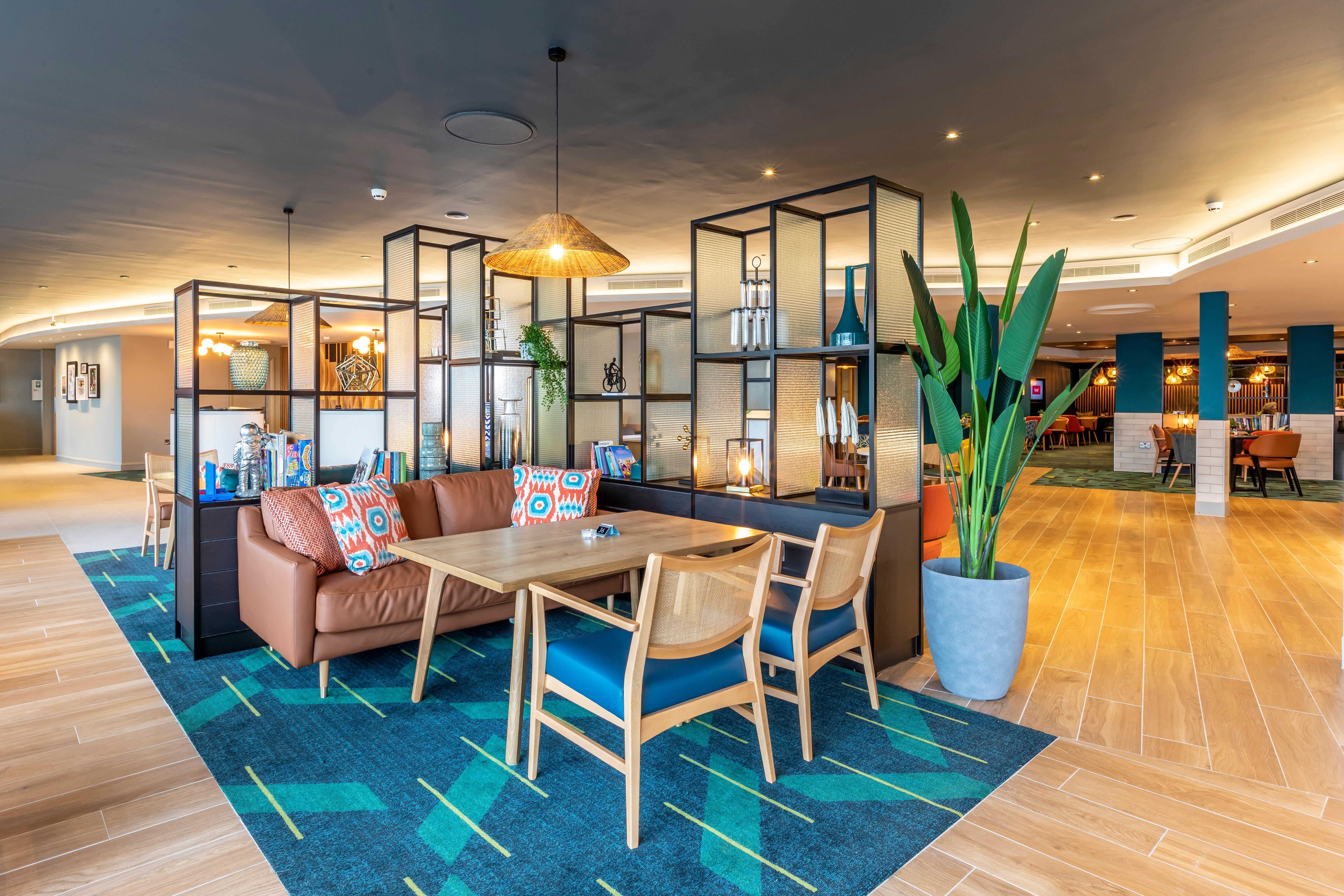Holiday Inn Oxford By Ihg Buitenkant foto