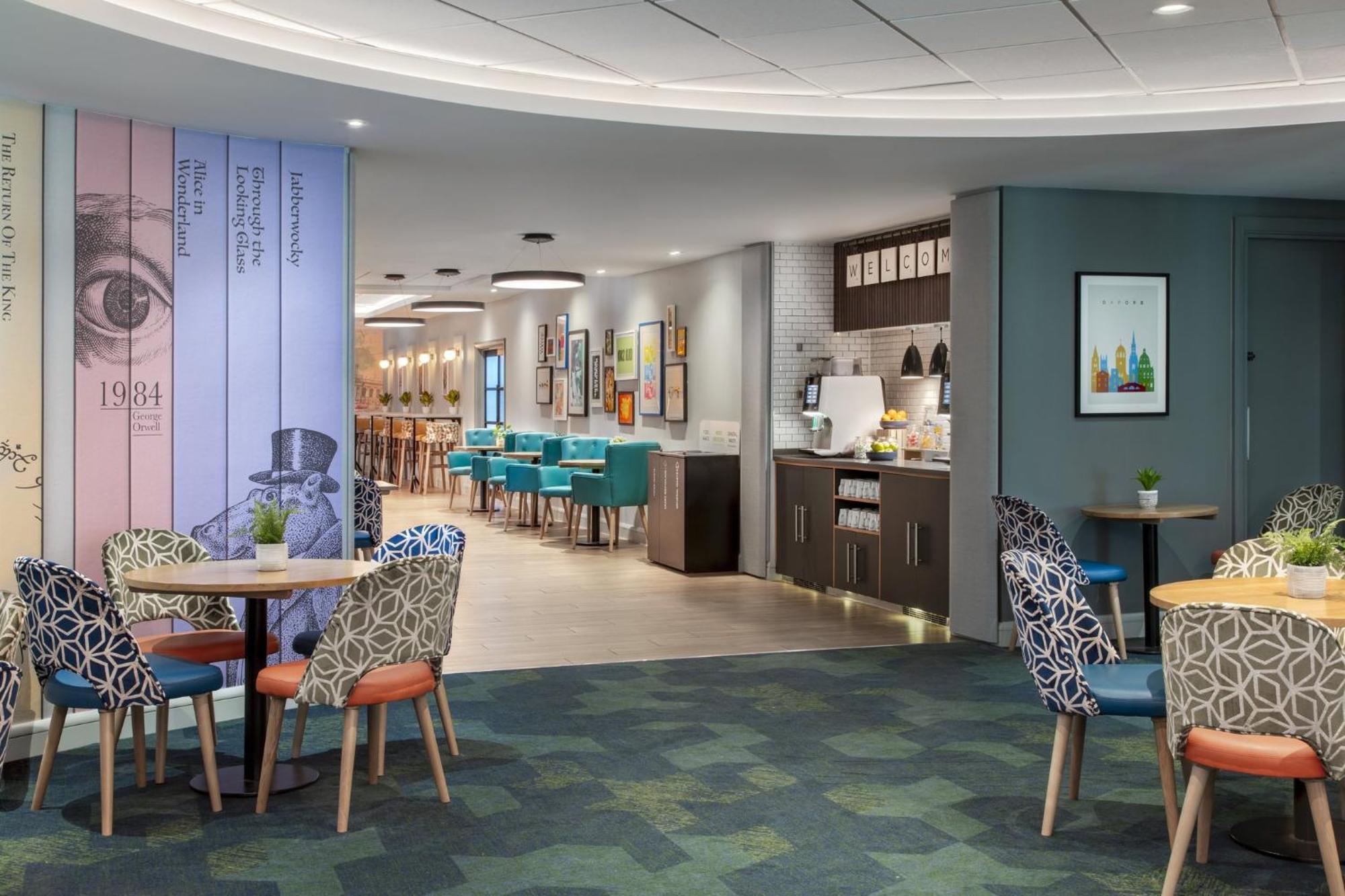 Holiday Inn Oxford By Ihg Buitenkant foto