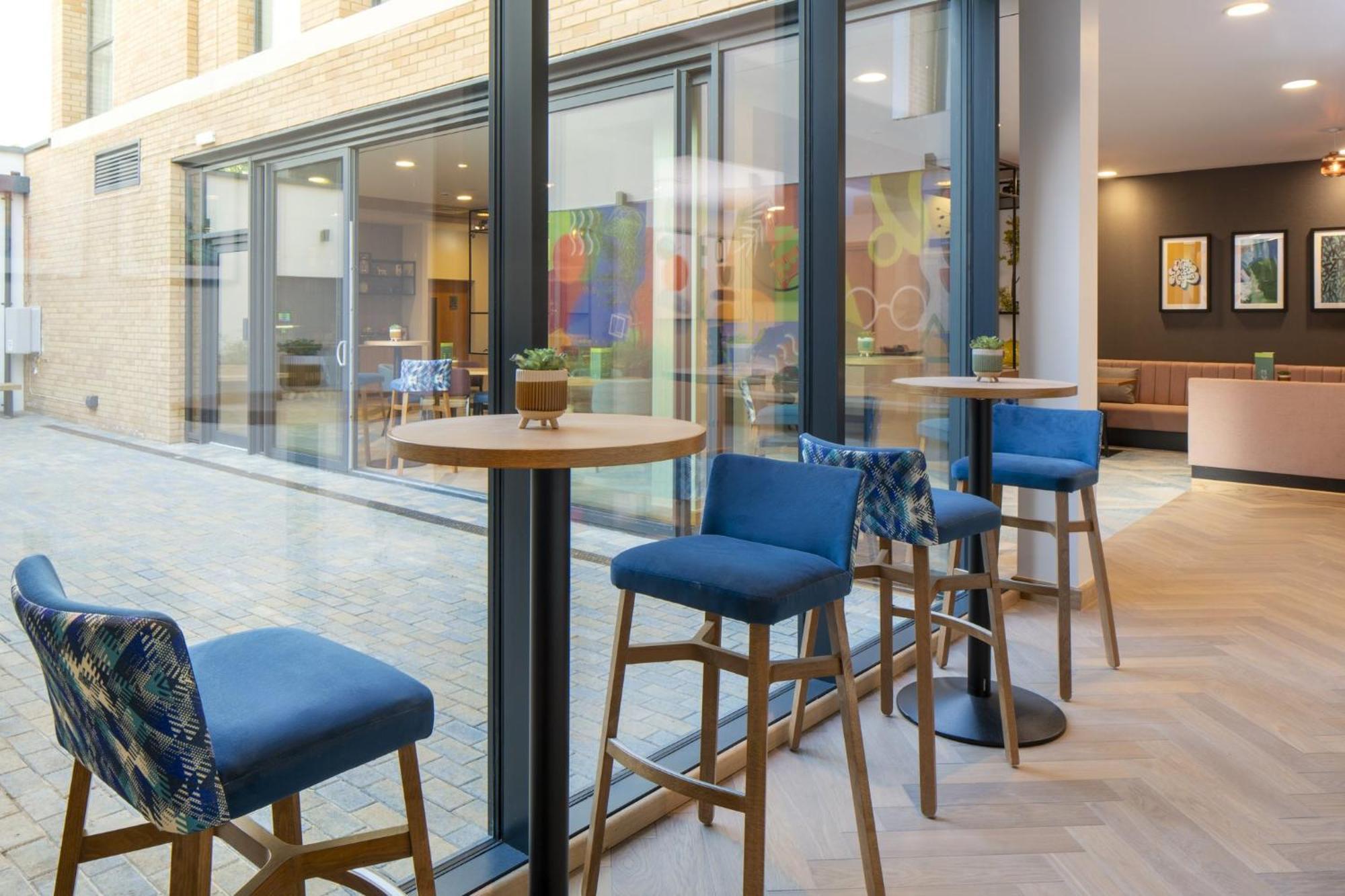 Holiday Inn Oxford By Ihg Buitenkant foto